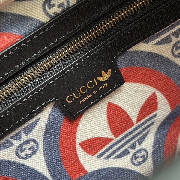 グッチバッグ着用イメージ